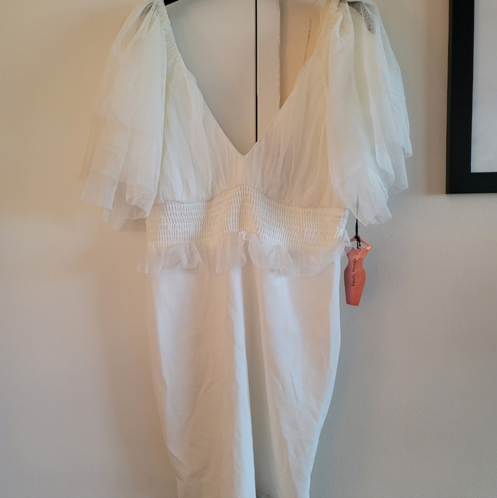 Haute monde size L white dress with chiffon frills nwt